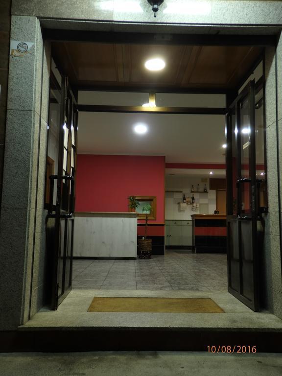Pension Meson Paz Пуентедеуме Екстериор снимка